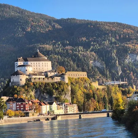 Apartment Kufstein アパート クーフシュタイン